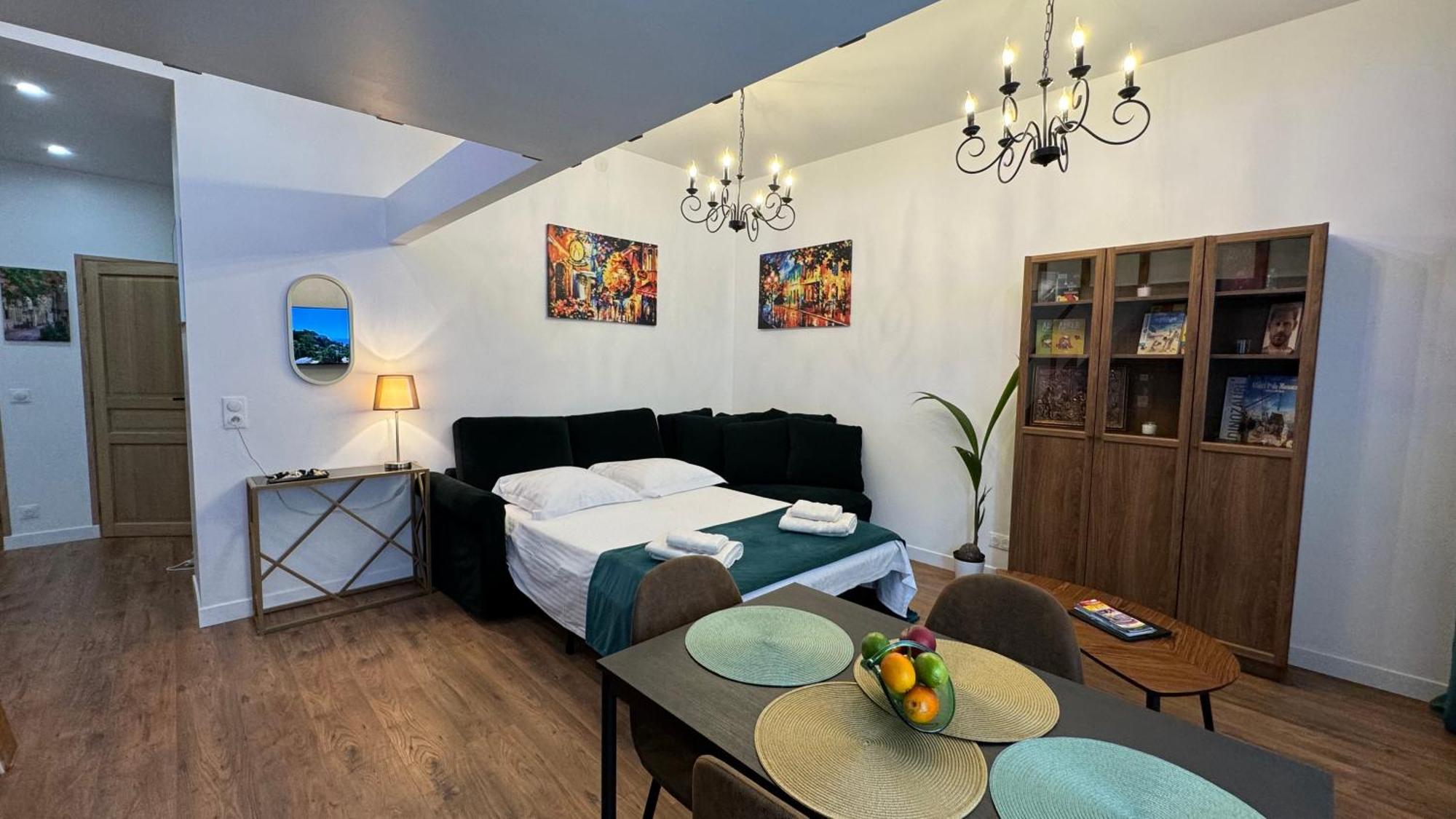 Riviera Charm Apartment